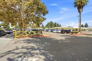 1303 Sylvia Dr, San Jose, CA 95121 - Photo 45
