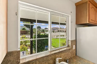 1303 Sylvia Dr, San Jose, CA 95121 - Photo 17