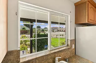 1303 Sylvia Dr, San Jose, CA 95121 - Photo 17