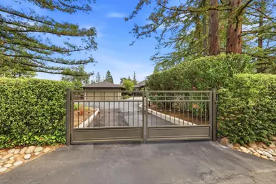 18113 Saratoga Los Gatos Rd, Monte Sereno, CA 95030 - Photo 41
