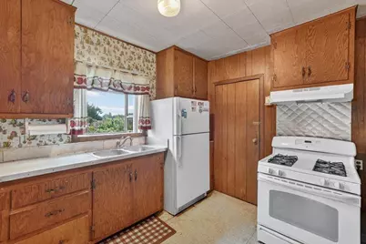 897 Green Valley Rd, Watsonville, CA 95076 - Photo 11