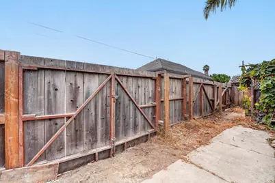 16 Stanford St, Watsonville, CA 95076 - Photo 45