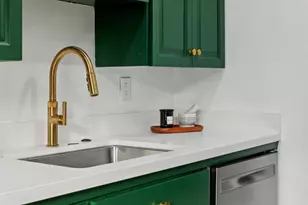 894 Burnett Ave, San Francisco, CA 94131 - Photo 21