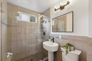 894 Burnett Ave, San Francisco, CA 94131 - Photo 27