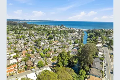 539 Riverview Dr, Capitola, CA 95010 - Photo 45