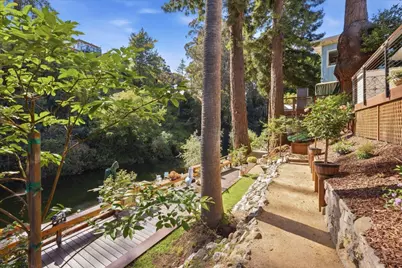 539 Riverview Dr, Capitola, CA 95010 - Photo 35