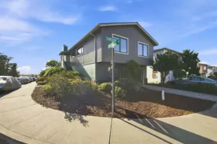 295 Edgewood Dr, Pacifica, CA 94404 - Photo 9