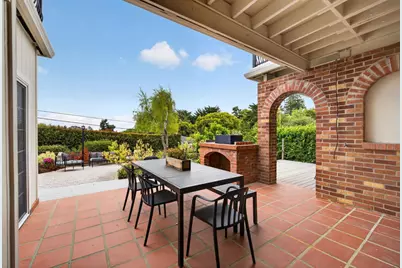 1516 Alturas Dr, Burlingame, CA 94010 - Photo 61