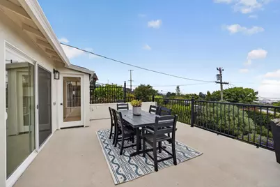 1516 Alturas Dr, Burlingame, CA 94010 - Photo 27