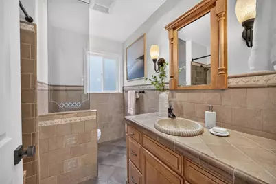 1516 Alturas Dr, Burlingame, CA 94010 - Photo 33