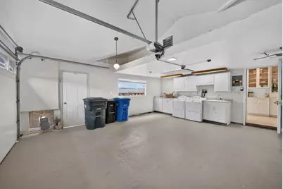 1516 Alturas Dr, Burlingame, CA 94010 - Photo 77