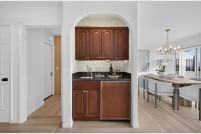 1516 Alturas Dr, Burlingame, CA 94010 - Photo 15