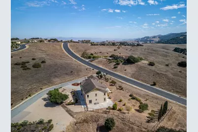 909 Via Juan Pablo, San Juan Bautista, CA 95045 - Photo 81