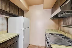 1177 California St 522, San Francisco, CA 94108 - Photo 13