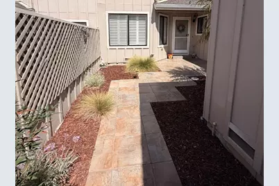 856 Duffin Dr, Hollister, CA 95023 - Photo 3