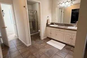 856 Duffin Dr, Hollister, CA 95023 - Photo 13