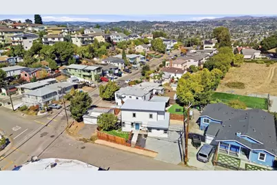 16972 Rolando Ave, Castro Valley, CA 94546 - Photo 71