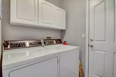 1093 Lambdin St, Manteca, CA 95336 - Photo 33