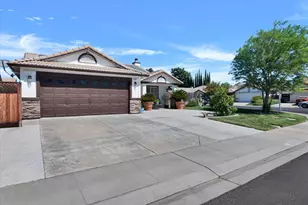 1093 Lambdin St, Manteca, CA 95336 - Photo 7