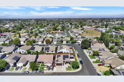 1093 Lambdin St, Manteca, CA 95336 - Photo 39