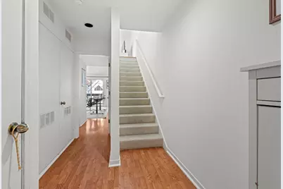 38 Rebecca Ln, San Francisco, CA 94124 - Photo 13