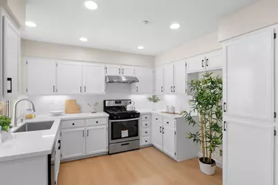 1911 Beaufort Ter, San Jose, CA 95131 - Photo 27