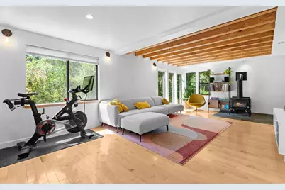 19060 Laurel Dr, Los Gatos, CA 95033 - Photo 13