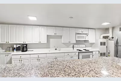 7100 Rainbow Dr 33, San Jose, CA 95129 - Photo 21