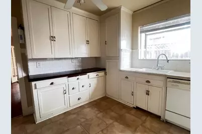 1343 W Hedding St, San Jose, CA 95126 - Photo 5