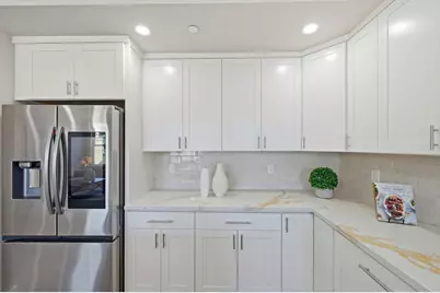 55 Calgary St, Daly City, CA 94014 - Photo 13