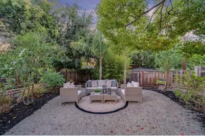 2766 Bristol Way, Redwood City, CA 94061 - Photo 31