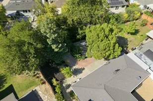 2766 Bristol Way, Redwood City, CA 94061 - Photo 37