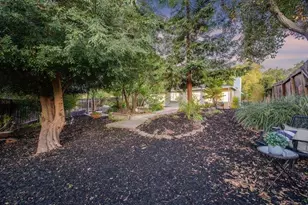 2766 Bristol Way, Redwood City, CA 94061 - Photo 29
