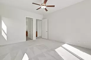 1261 Azalea Dr, Hollister, CA 95023 - Photo 31
