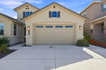 1261 Azalea Dr, Hollister, CA 95023 - Photo 3