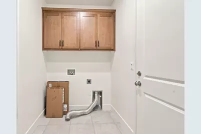 1261 Azalea Dr, Hollister, CA 95023 - Photo 17
