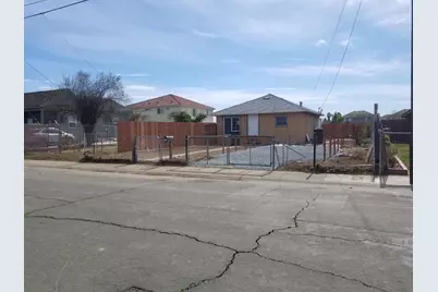 7440 38th Ave, Sacramento, CA 95824 - Photo 1