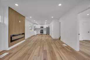 4006 Carrington St, Oakland, CA 94601 - Photo 5