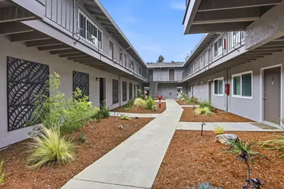 239 Easy St, Mountain View, CA 94043 - Photo 5