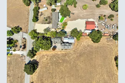 131 Magladry, Hollister, CA 95023 - Photo 71