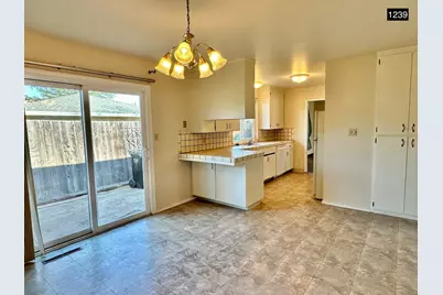 1241 Klee Ct, Sunnyvale, CA 94087 - Photo 19