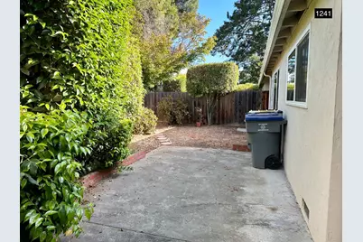 1241 Klee Ct, Sunnyvale, CA 94087 - Photo 13