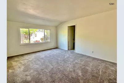 1241 Klee Ct, Sunnyvale, CA 94087 - Photo 9