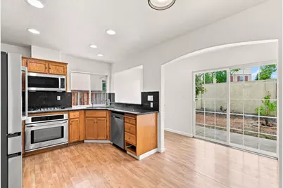 24933 Avocado Ct, Hayward, CA 94544 - Photo 11