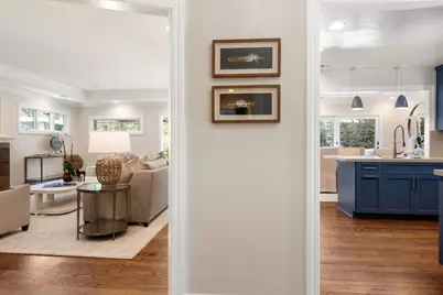 250 East Creek Drive, Menlo Park, CA 94025 - Photo 5
