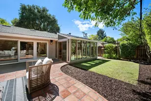 250 E Creek Dr, Menlo Park, CA 94025 - Photo 23
