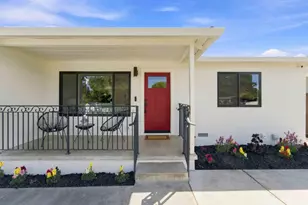 224 Ivy Dr, Menlo Park, CA 94025 - Photo 3