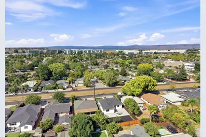224 Ivy Dr, Menlo Park, CA 94025 - Photo 37