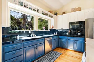 412 Sumner Ave, Aptos, CA 95003 - Photo 11