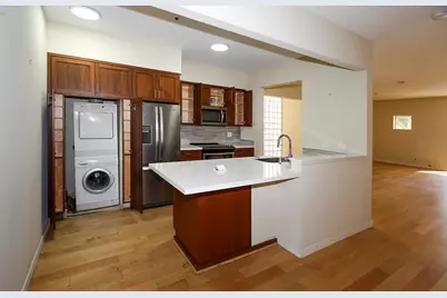 97 E Saint James St 21, San Jose, CA 95112 - Photo 9